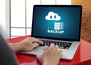 ĐƯA DỮ LIỆU CẦN BẢO VỆ TỪ MÔI TRƯỜNG ON-PREMISE LÊN  PUBLIC CLOUD VỚI GIẢI PHÁP STORWARE